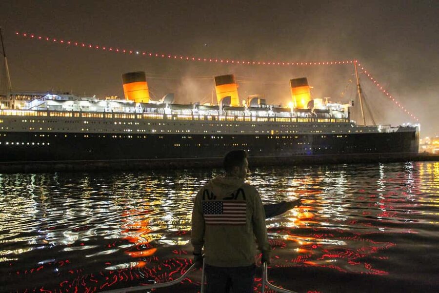 Long Beach: Private Night Yacht Cruise With City Lights - What this Long Beach yacht cruise is really like