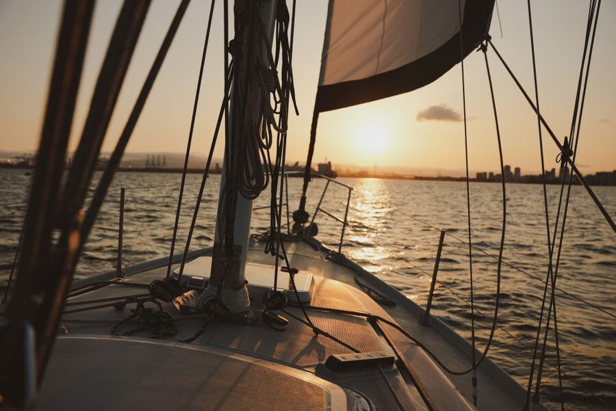 Long Beach: Private Sailboat Rental with Licensed Captain - Comfort, safety, and who should book