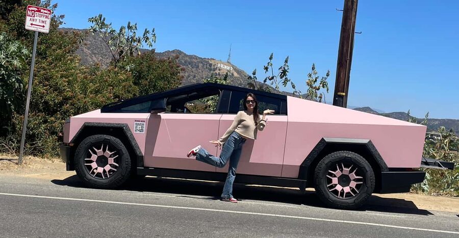 Los Angeles: 30-Minute Hollywood Sign Tesla Cyber Truck Tour - Through the Hollywood Hills and past star homes