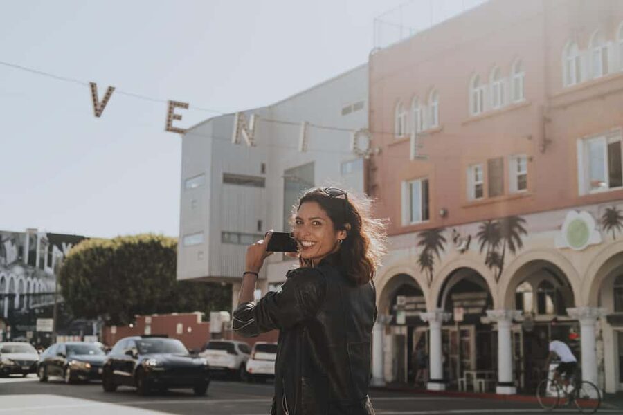 Los Angeles 4-Hour Private Tour: Beverly Hills & More - Melrose Avenue, Robertson Boulevard, and Rodeo Drive