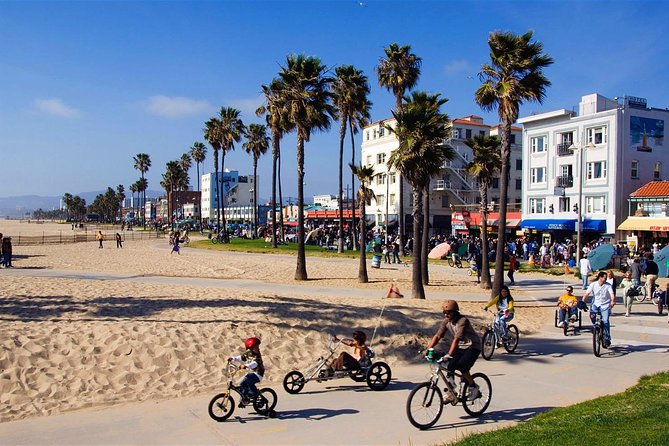Los Angeles 6-Hour Custom Private Tour in a Dual Bar Limo - Santa Monica Pier and the Pacific coast