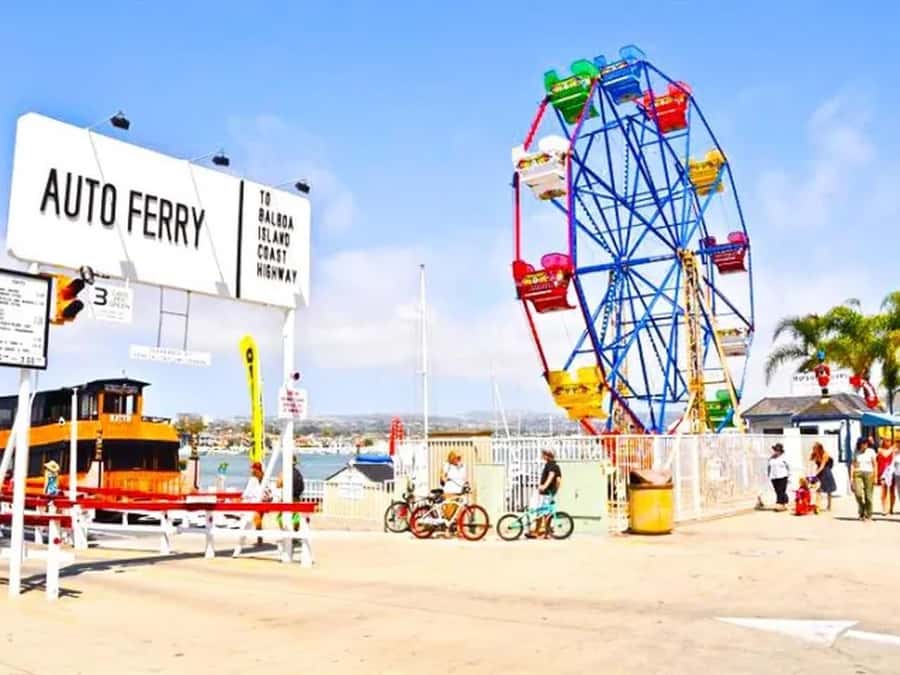 Los Angeles: Best Beaches Tour from Anaheim - Laguna Beach and the Short Walk at Heisler Park