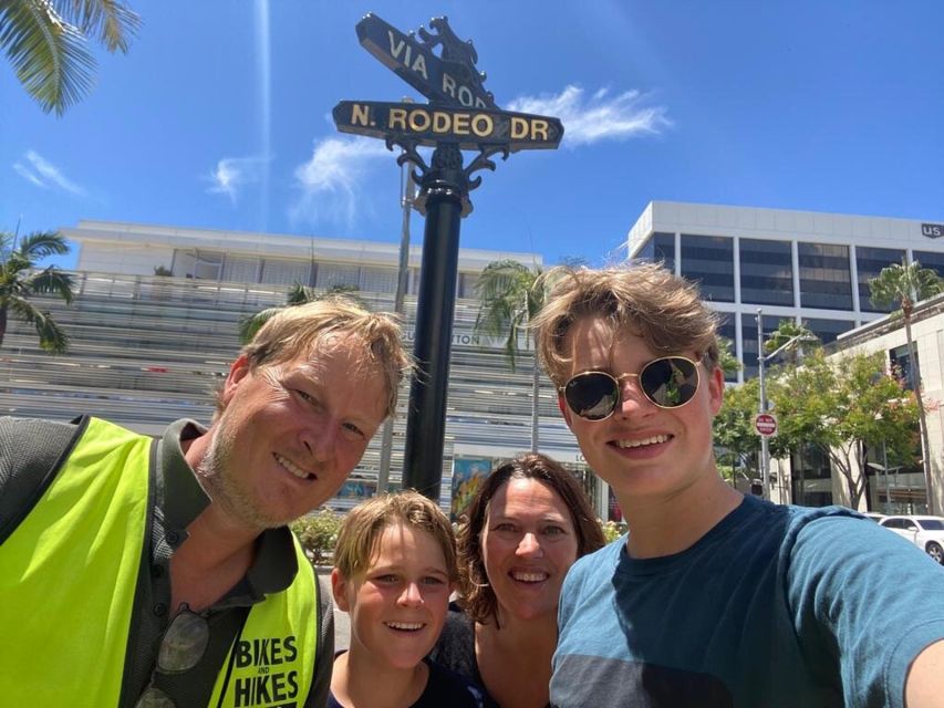 Los Angeles: Beverly Hills Guided Electric Bike Tour - Beverly Hills streets and the search for celebrity homes