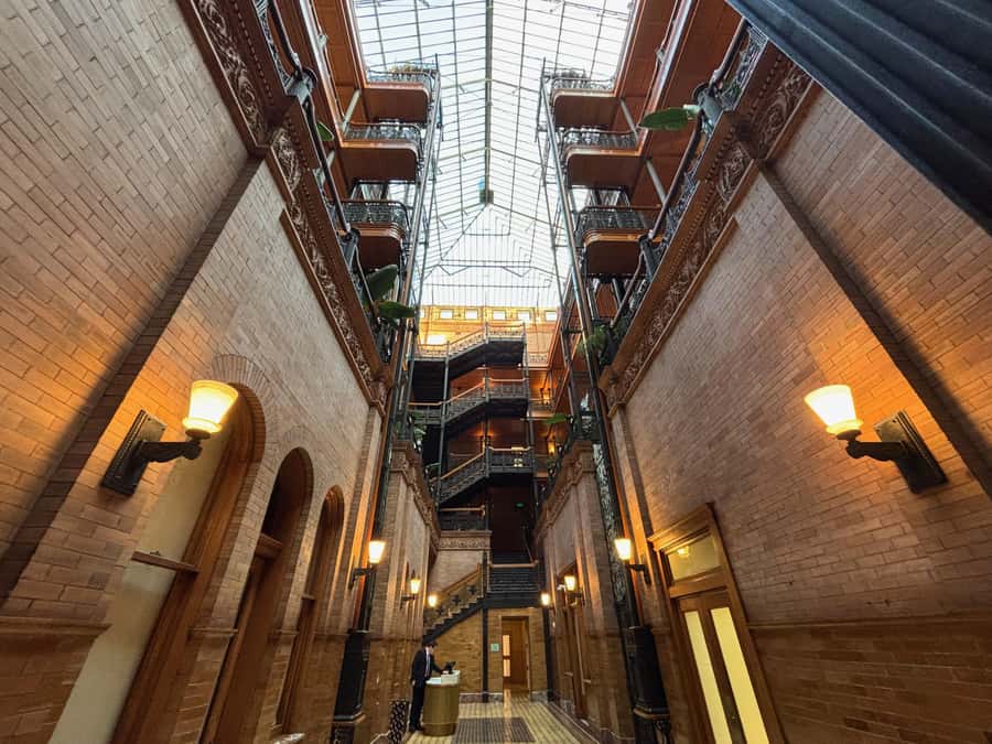 Los Angeles: Downtown History & Architecture Walking Tour - Key points at a glance