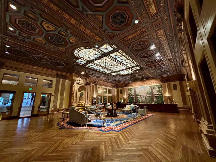 Los Angeles: Downtown History & Architecture Walking Tour - Time, walking effort, and practical value