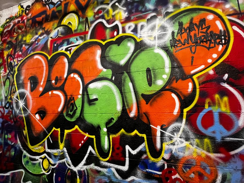 Los Angeles: Experience a Hands-on Graffiti Lesson in LA - A personal project, not a generic souvenir