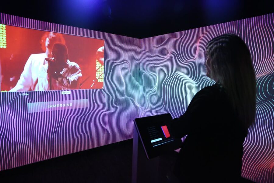 Los Angeles: Grammy Museum Entry Ticket - Trace Genres From Blues to Hip-Hop
