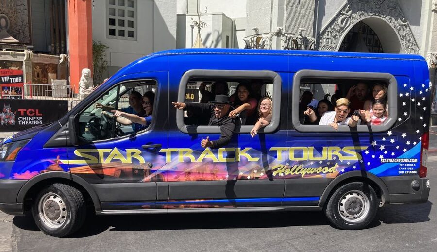 Los Angeles: Hollywood and Beverly Hills Guided Bus Tour - Hollywood Boulevard and the Chinese Theatre