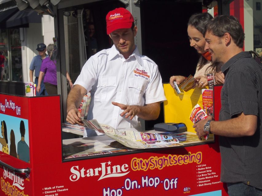 Los Angeles: Hop-On Hop-Off Bus Tour with Audio Guide - Audio commentary, Wi-Fi, and what the ride feels like