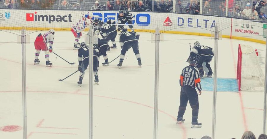 Los Angeles: LA Kings Ice Hockey Game Ticket - Key points before you buy