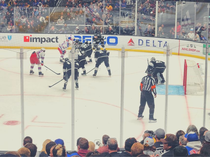 Los Angeles: LA Kings Ice Hockey Game Ticket - Why a Kings game makes a good Los Angeles night out