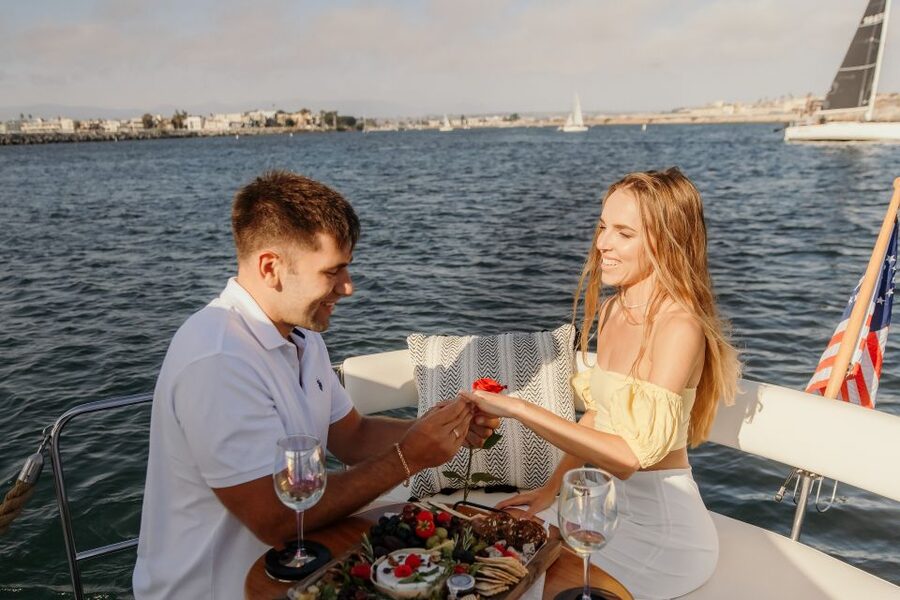Los Angeles: Luxury Cruise with Wine, Cheese & Sea Lions - Choosing the best departure time