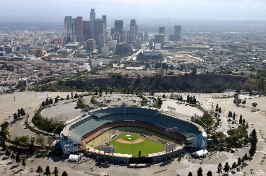 Los Angeles: Night Flight Tour - Beverly Hills, Santa Monica, and the city lights