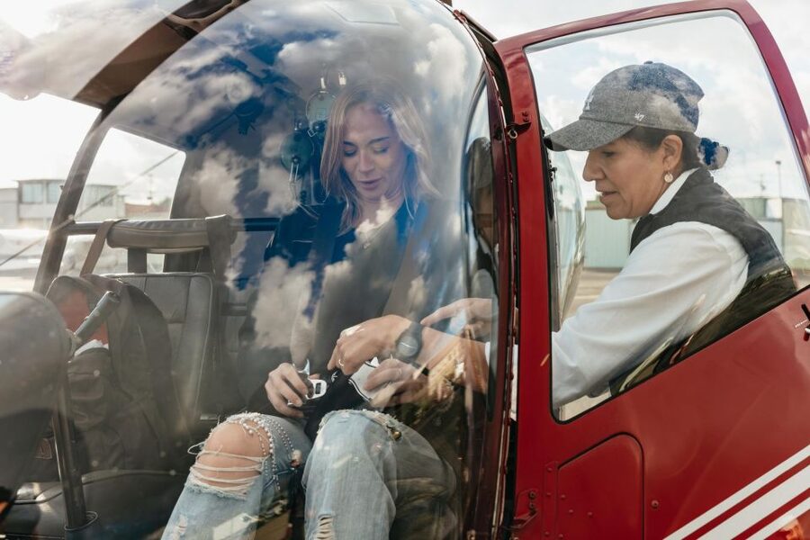 Los Angeles: Private 1-Hour Sightseeing Helicopter Tour - Santa Monica, Venice, and the beach communities