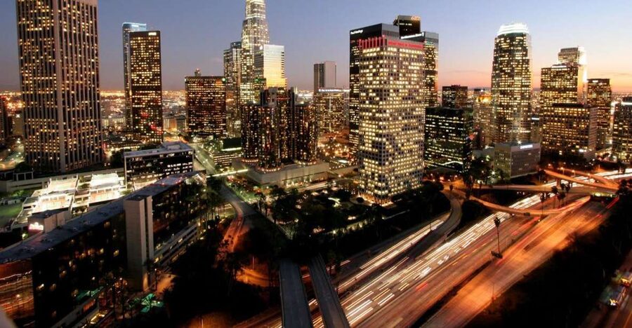 Los Angeles: Private 3-Hour Tour by SUV - Mulholland Drive and the city views