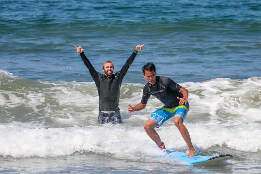 Los Angeles: Private Surfing Lesson with Equipment Rental - Who will get the most from this lesson