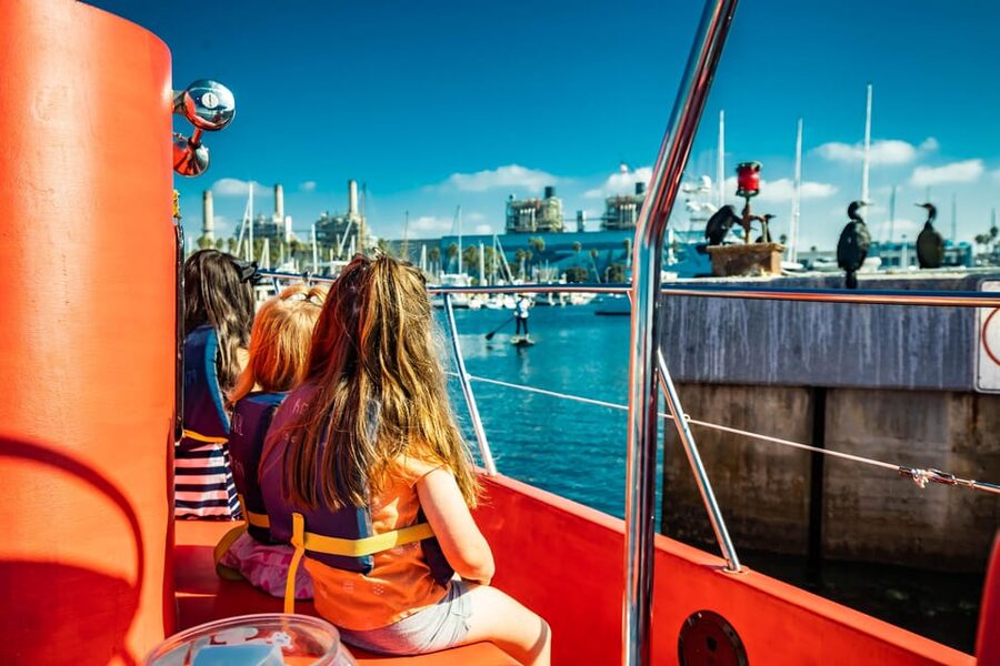 Los Angeles: Redondo Beach Glass Bottom Boat Cruise - Why families tend to enjoy it