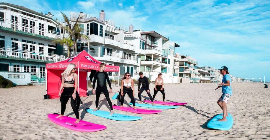Los Angeles: Surfing Lesson in Venice Beach - Meeting at 20 Bicknell Avenue
