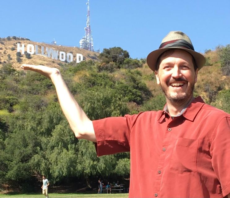 Los Angeles: The Ultimate LA & Hollywood Photo Tour - Finding your Hollywood Walk of Fame moment
