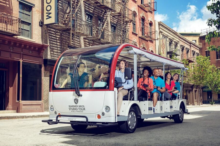 Los Angeles: Warner Bros Studio Hollywood & Bus Tour Package - Starting at 1738 North Orange Drive