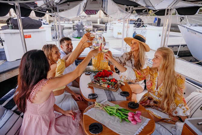 Luxury Shared E-Boat Cruise with Wine, Charcuterie & Sea Lions Spotting - Should You Book It?