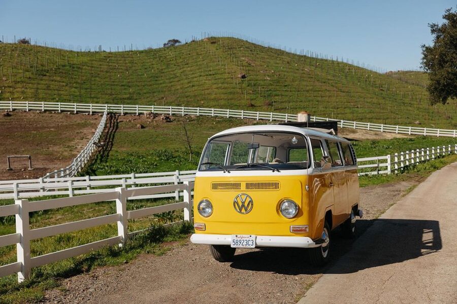 Malibu: Vintage VW Bus and Vineyard Tour - Why the guide matters so much