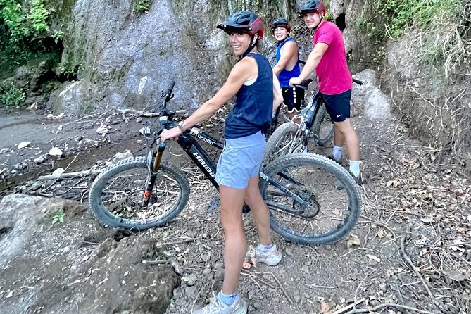 Malibu Waterfall eMTB & Hiking Adventure (Beginner) - The short ride to the trail