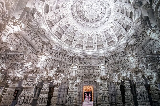 Mandir & Buddhist Temple Tour with Indian Lunch & Chinese Tea - Who should book this temple tour?