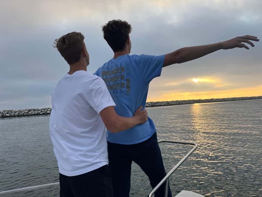Marina del Rey: 1-Hour Boat Tour - Sunset light can change the whole hour