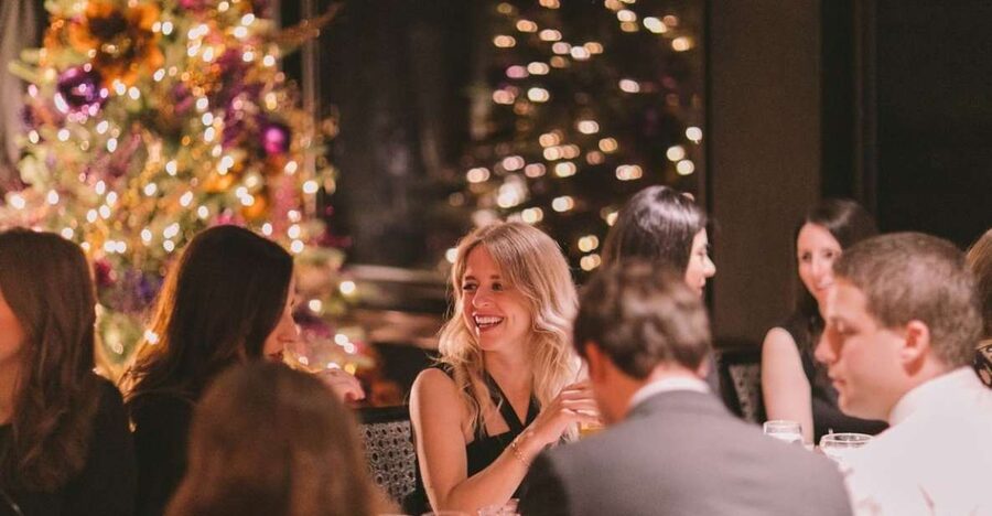 Marina Del Rey: Christmas Eve Buffet Brunch or Dinner Cruise - A Christmas Eve meal with Marina del Rey scenery