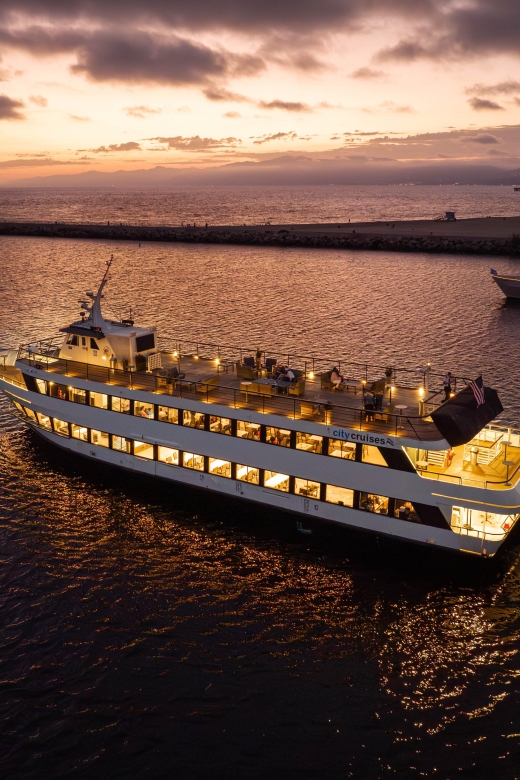 Marina Del Rey: Christmas Eve Buffet Brunch or Dinner Cruise - FAQ