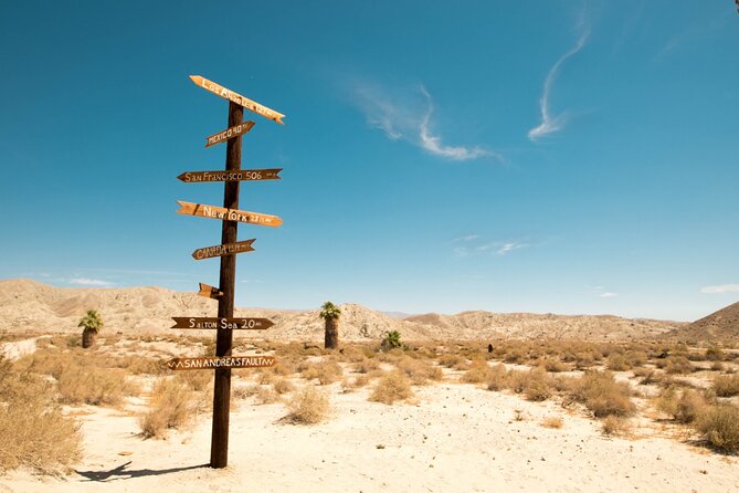 Palm Springs and Joshua Tree Self-Guided Driving Audio Tours - The Kaufmann House and Liberace Detour