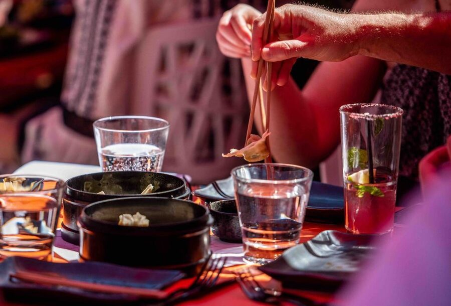 Palm Springs: Drag Show with Brunch - Who will enjoy this most