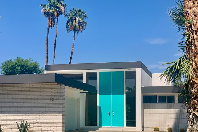 Palm Springs Modernism Architecture & History Bike Tour - How difficult is the ride?