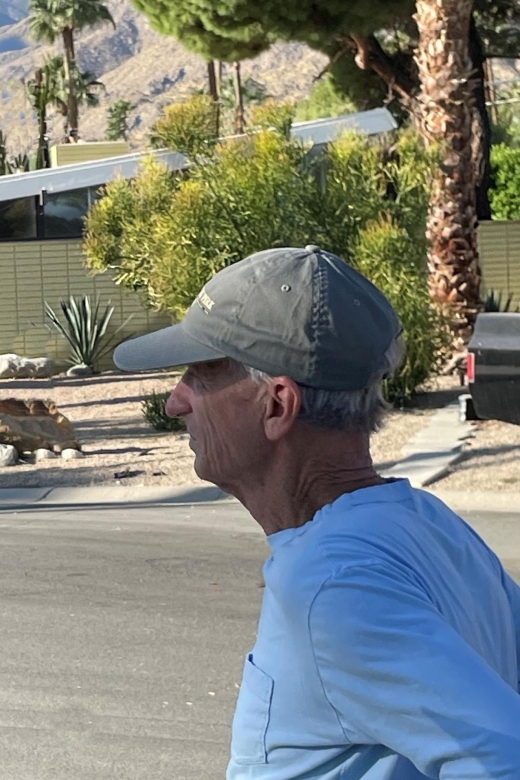 Palm Springs: Private Walking Tour "Twin Palms" Neighborhood - What the guide adds to the experience