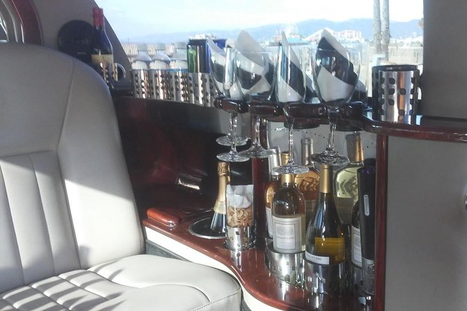 Private 4-Hour Limo Tour of Los Angeles and Beaches - A private way to cross Los Angeles