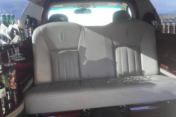 Private 4-Hour Limo Tour of Los Angeles and Beaches - Hollywood Walk of Fame and the Chinese Theatre