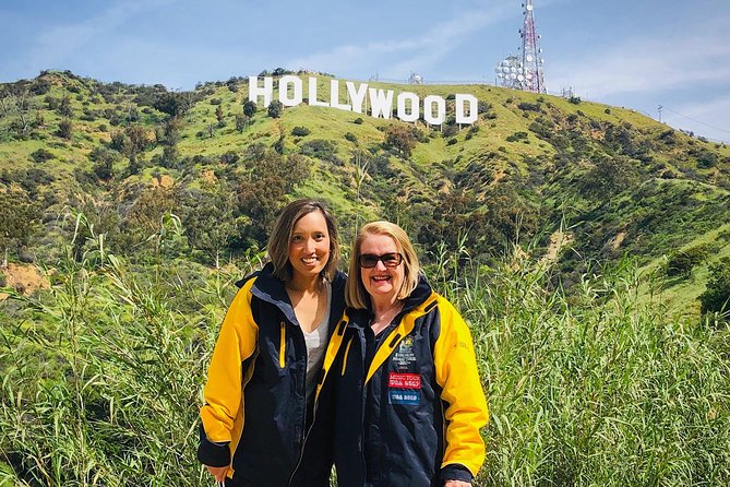 Private Half Day City Tour of Hollywood & Beverly Hills! - Beverly Gardens Park and the Beverly Hills sign