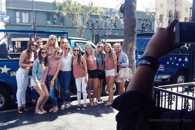 Private Hollywood, Beverly Hills & Celebrity Homes Bus Tour - Mulholland Drive and the Hollywood Sign