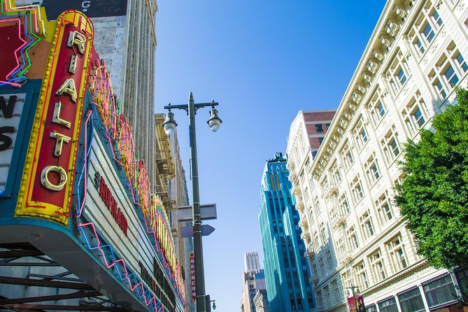 Private Photo Tour of the Best Instagram Spots in Los Angeles - Beverly Hills: polished streets and a playful paparazzi idea