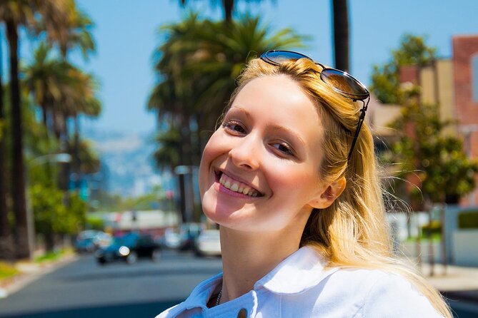 Private Tour of Los Angeles in a Luxury Vehicle - Venice Beach, Muscle Beach, and the canals