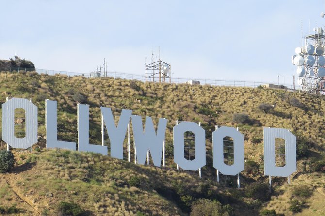 Private Tour of Los Angeles in a Luxury Vehicle - The value of a one-hour, five-hour, or full-day plan