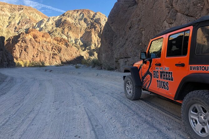 San Andreas Fault Offroad Tour - Entering the San Andreas Fault zone by 4WD