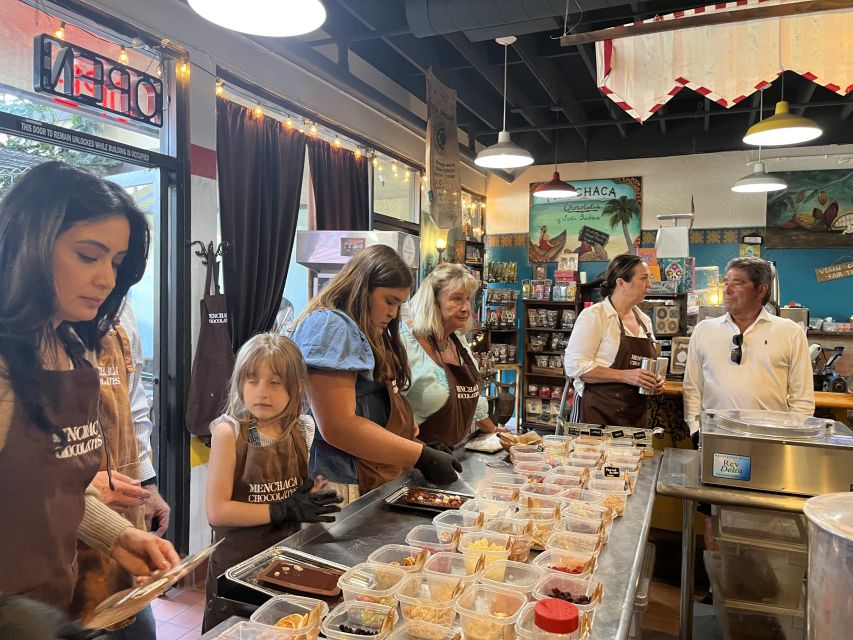 Santa Barbara: Chocolate Bar and Art Box Making Workshop - Waiting for Chocolate While You Create