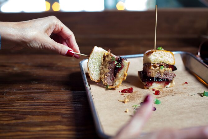 Santa Barbara Funk Zone Food and Photo Tour - What makes the guides important