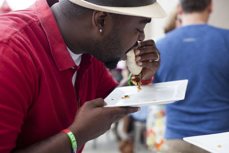 Santa Barbara: Funk Zone Food & Photo Tour - What the smartphone photography lesson really offers