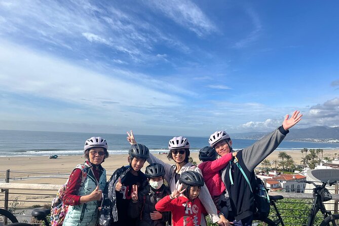 Santa Monica and Venice Beach 3-Hour Bike Guided Tour - Santa Monica Pier for the classic postcard view