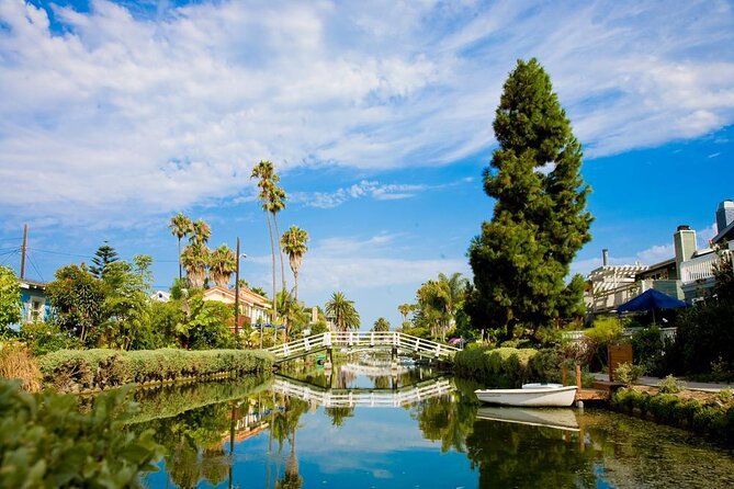 Santa Monica and Venice Beach Bike Adventure Tour - Key points at a glance