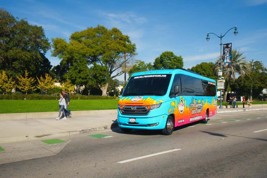 Santa Monica: Best of LA Tour with 3 Iconic Stops - Beverly Hills and Rodeo Drive from the bus
