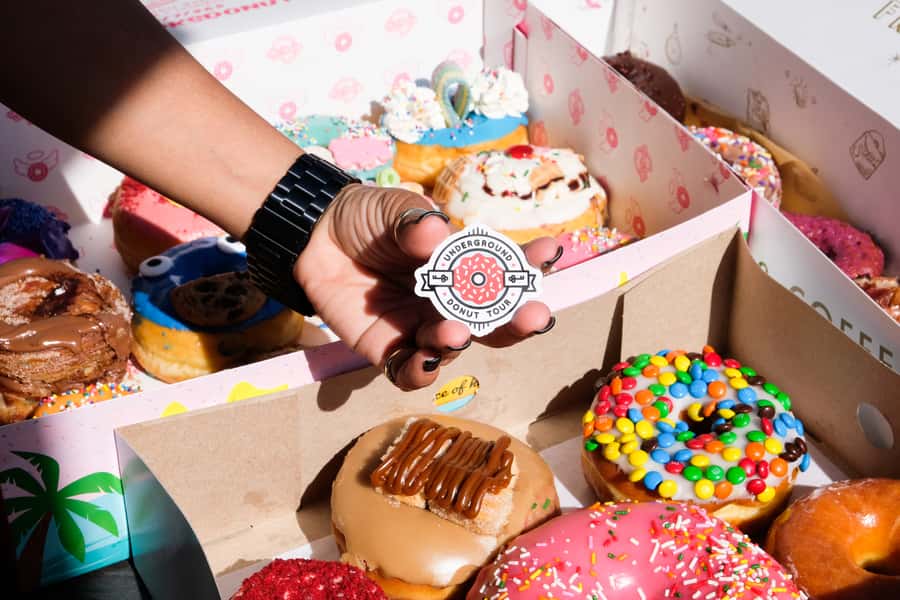 Santa Monica Donut Adventure by Underground Donut Tour - The churro detour changes the rhythm